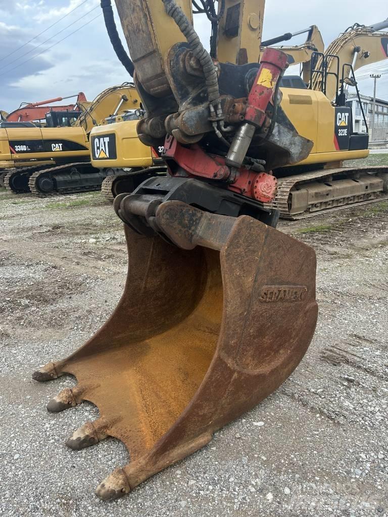 CAT 320 C L Telakaivukoneet