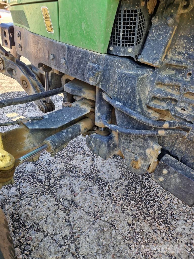 Deutz-Fahr 5115 Traktorit