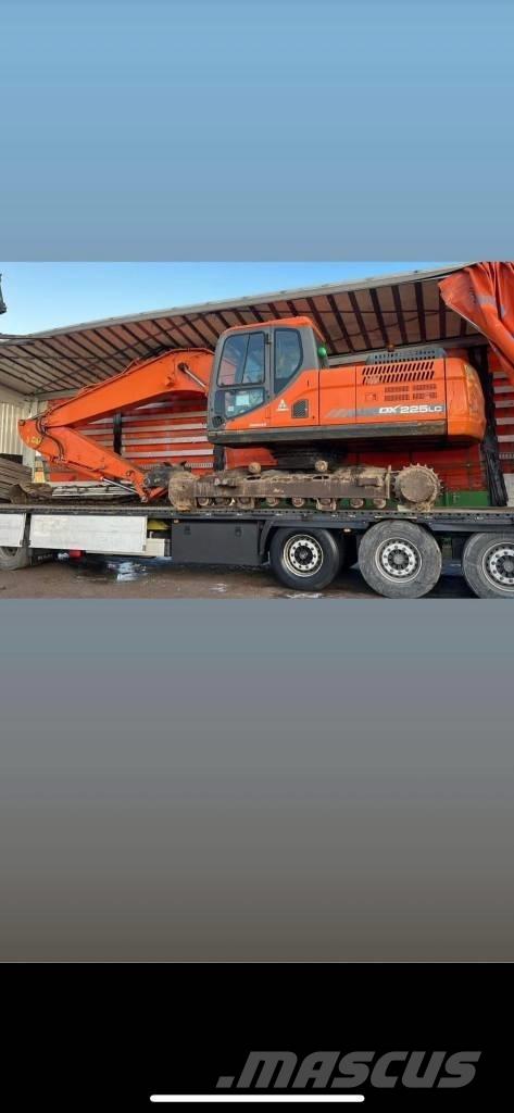 Develon DX 225 LC-7 Telakaivukoneet
