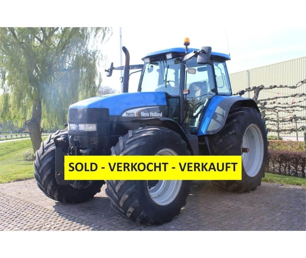 New Holland TM175 Traktorit