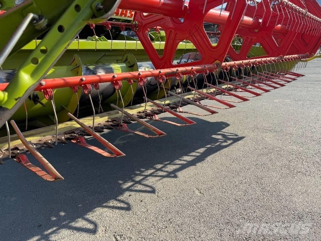 CLAAS Tucano 420 APS Leikkuupuimurit