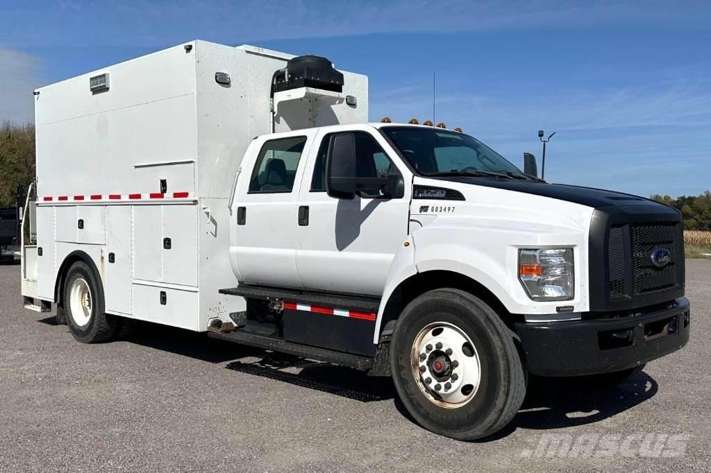 Ford F 750 SD Lava-autot