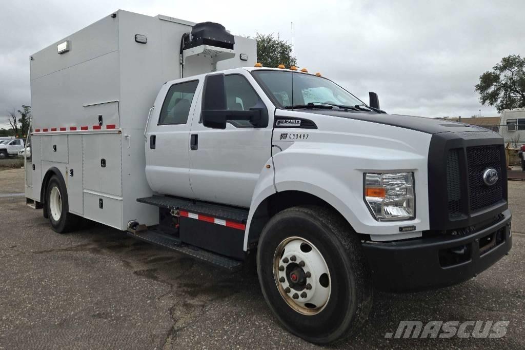 Ford F 750 SD Lava-autot