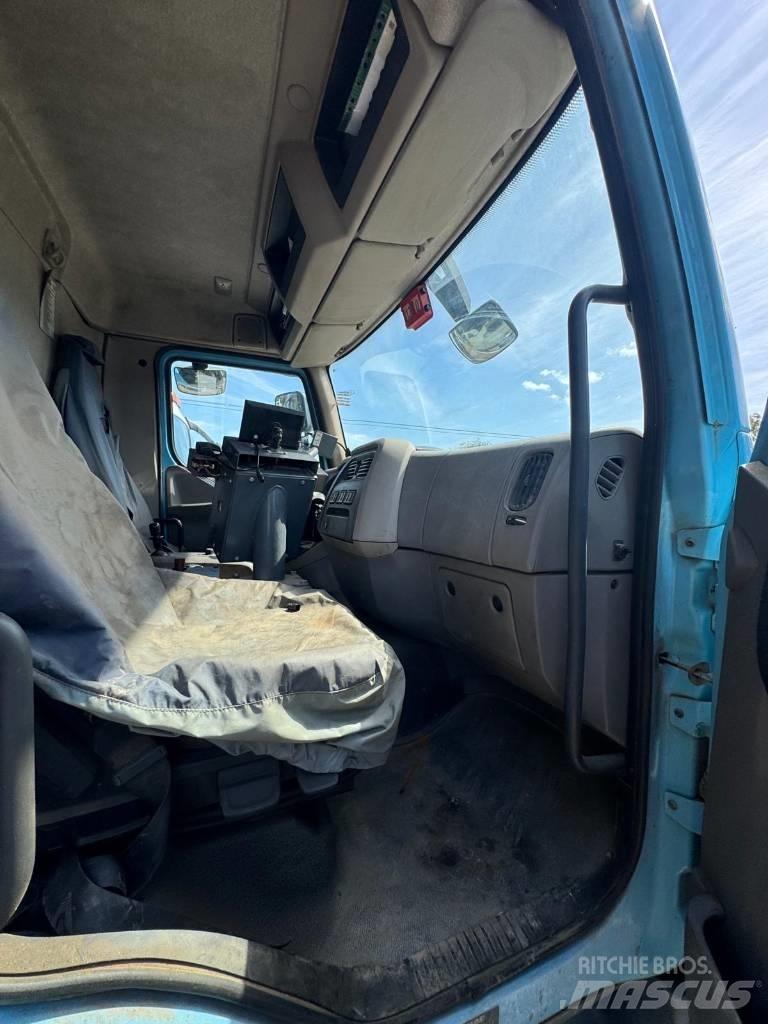 DAF LF 220 Lakaisuautot
