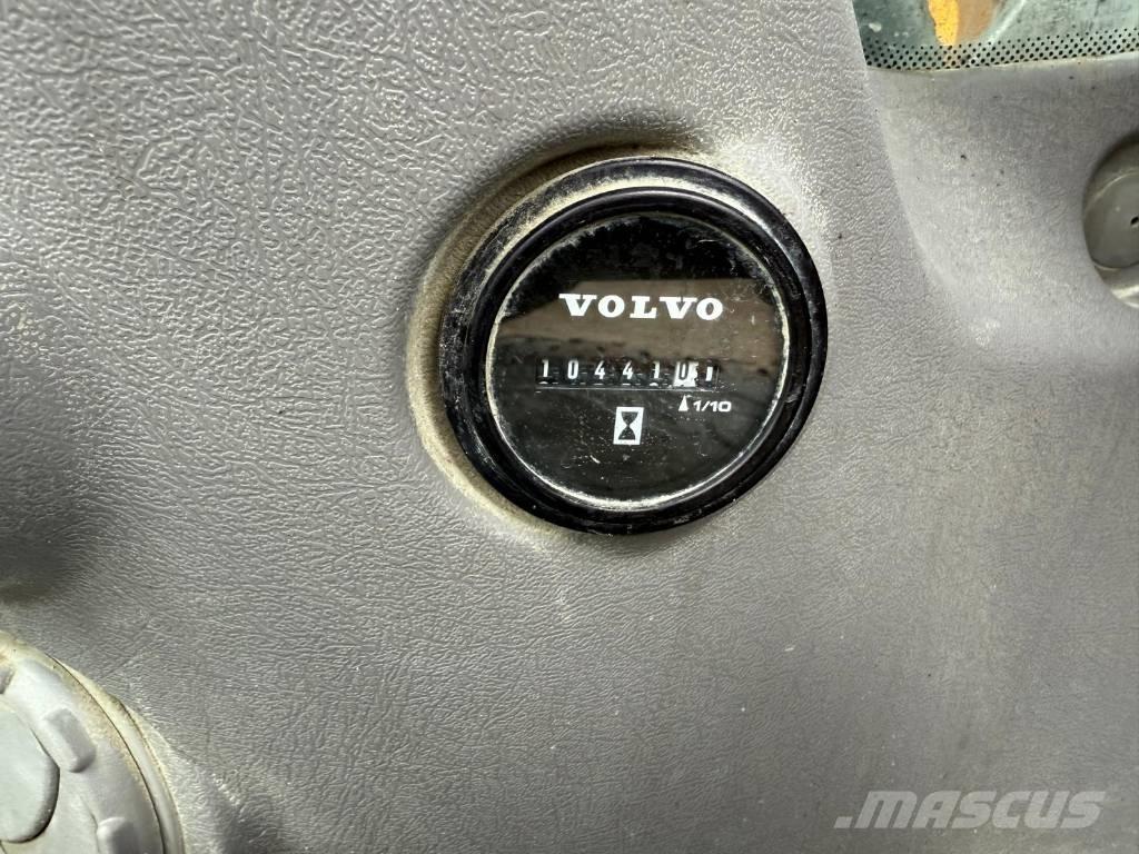Volvo EC 480 E L Telakaivukoneet