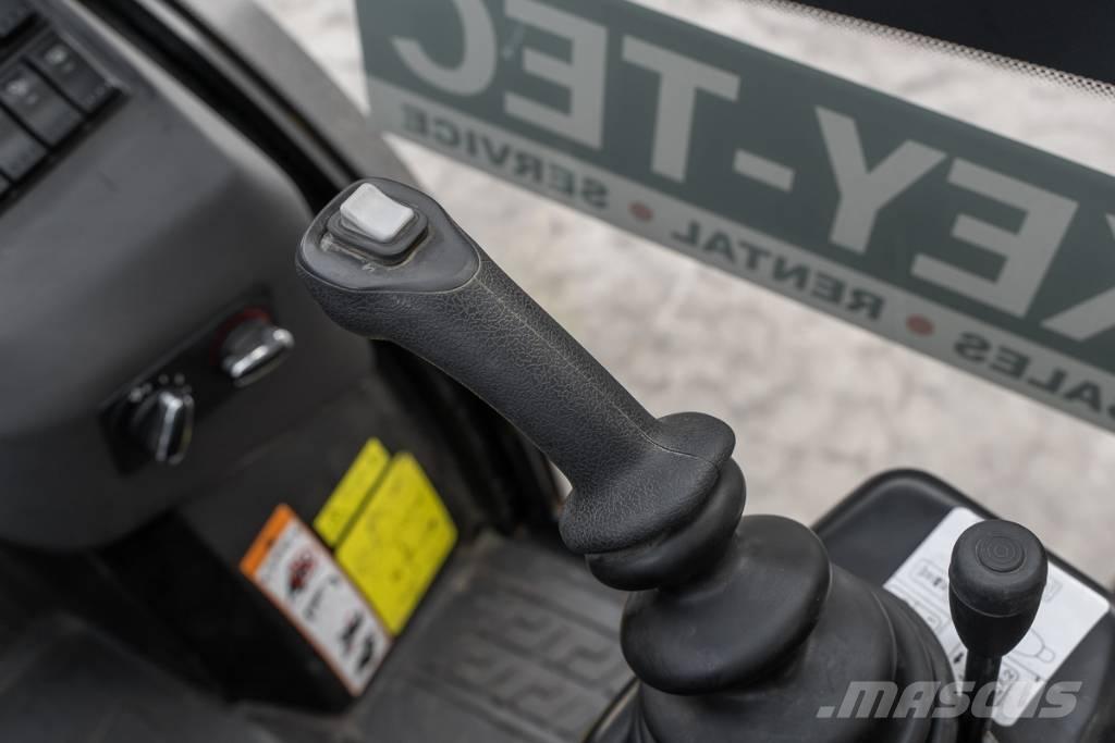 Manitou MC 25-4 Dieseltrukit