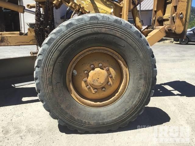 CAT 140 G Tiehöylät