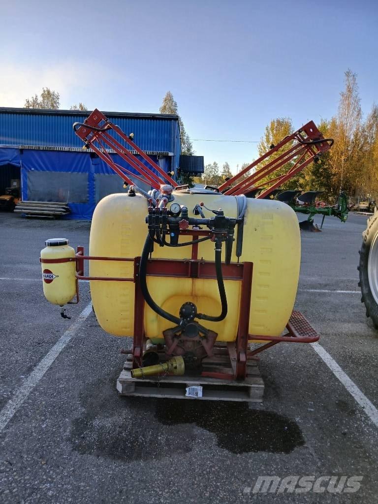 Hardi NK 850 / 12M Nostolaite ruiskut
