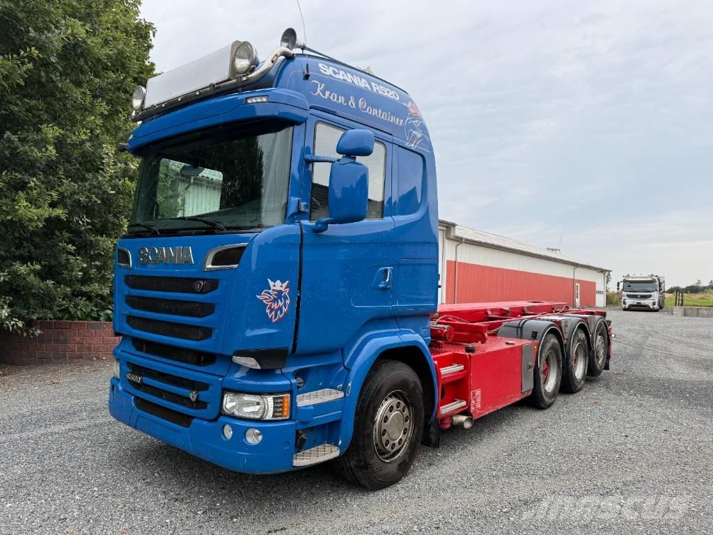 Scania R520 8x4 Vaihtolava-autot