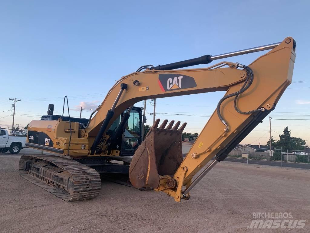CAT 324 D L Telakaivukoneet