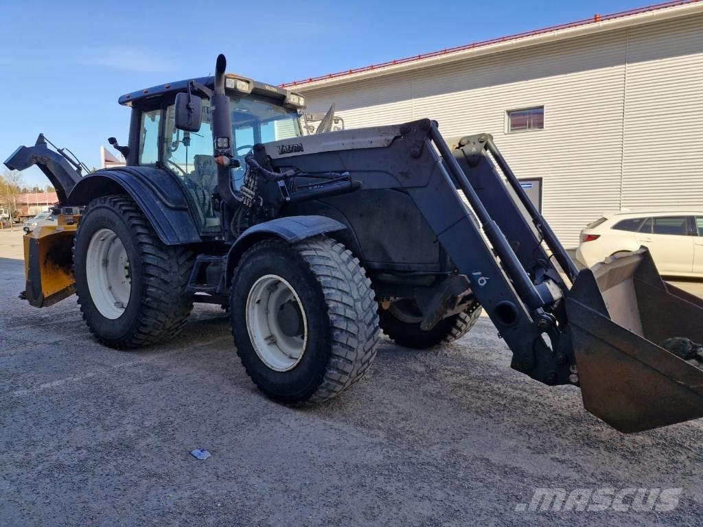 Valtra T 191 Traktorit