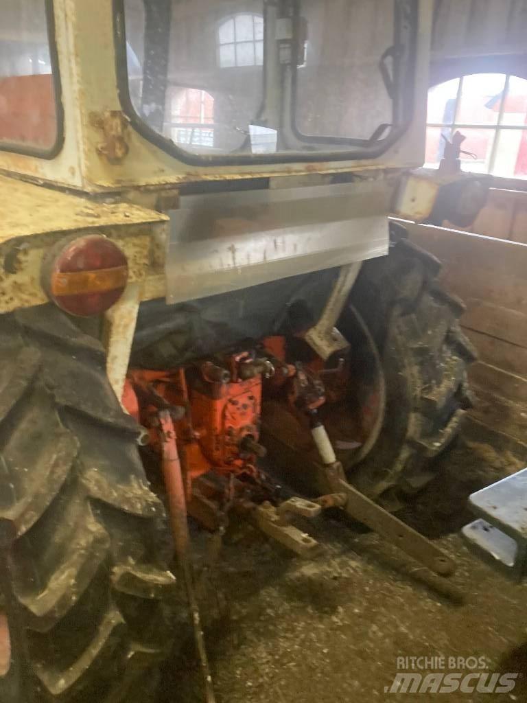 David Brown 885 Traktorit