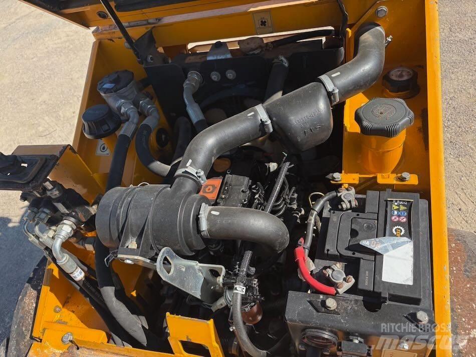 Thwaites Mach 203 Minidumpperit