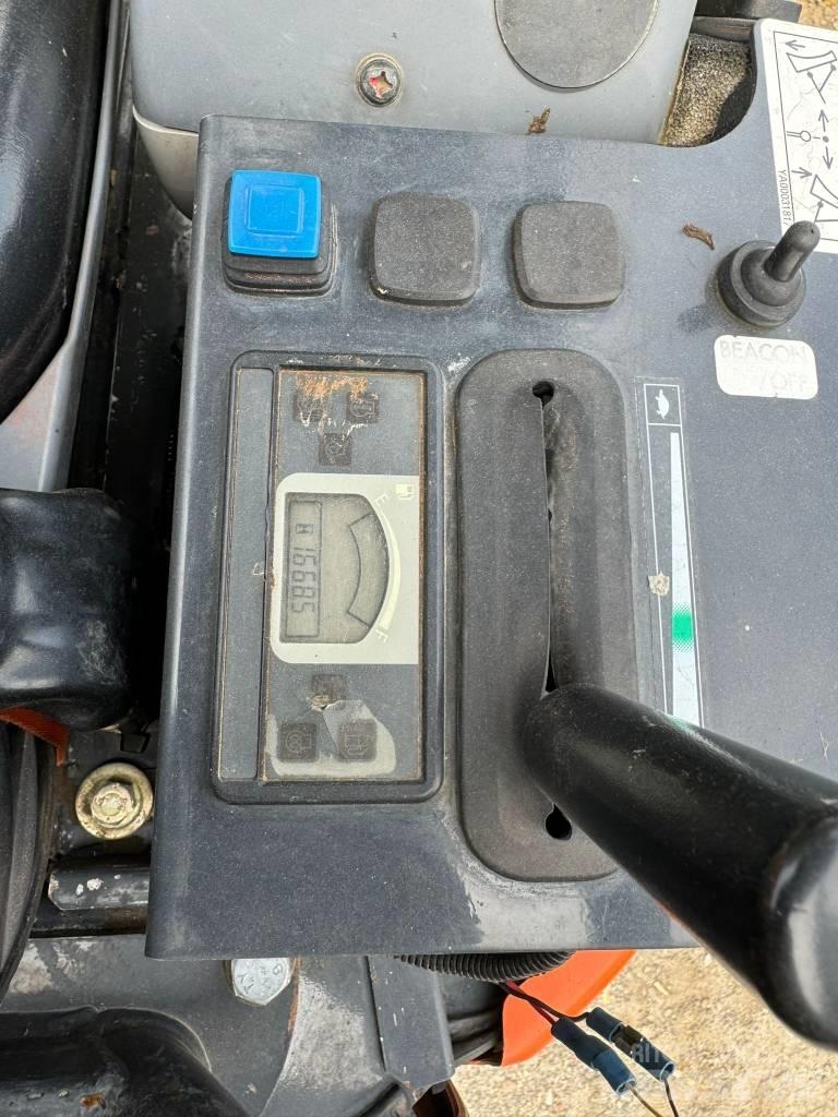 Hitachi ZX19U-5 Minikaivukoneet < 7t
