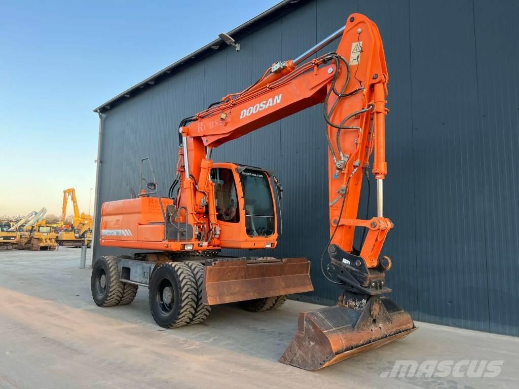 Doosan DX170W Pyöräkaivukoneet