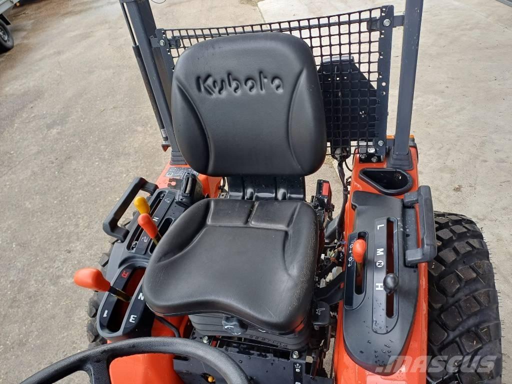 Kubota B1-241 Taajamatraktorit
