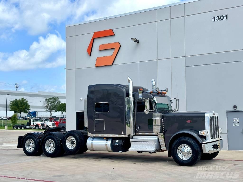Peterbilt 389 Vetopöytäautot