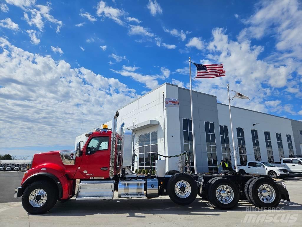 Kenworth W 990 Vetopöytäautot