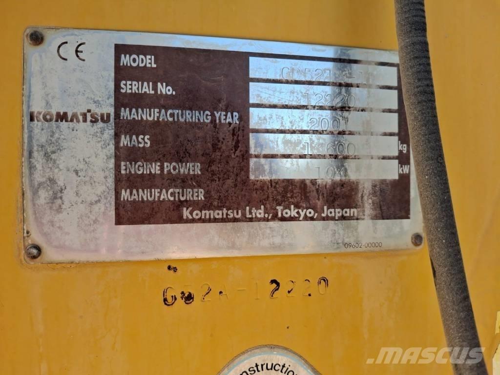 Komatsu GD 521 A-1E Muut koneet