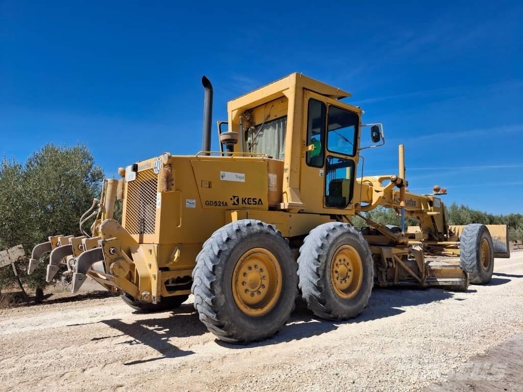 Komatsu GD 521 A-1E Muut koneet