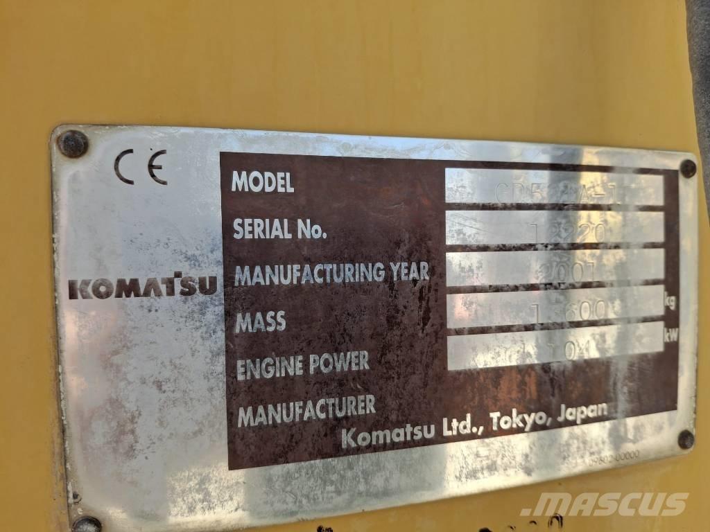 Komatsu GD 521 A-1E Muut koneet