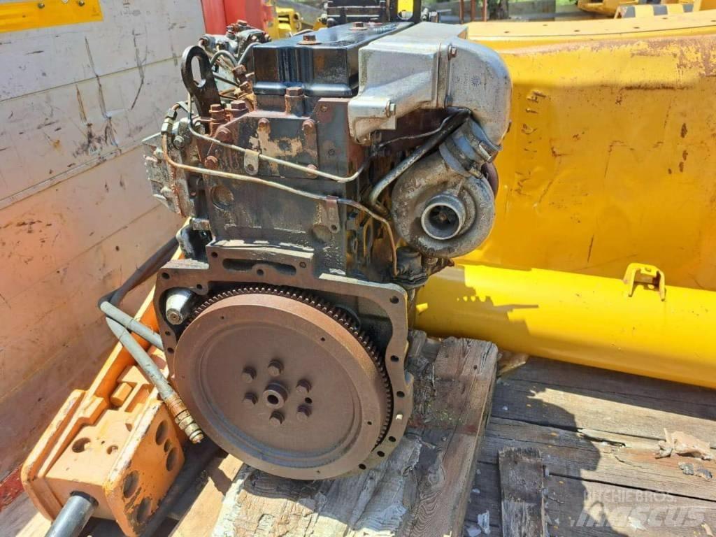 JCB 3CXT Moottorit