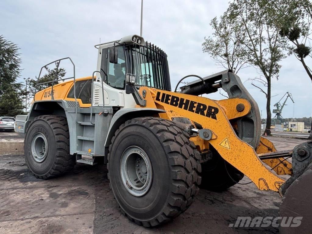 Liebherr L 566 Pyöräkuormaajat