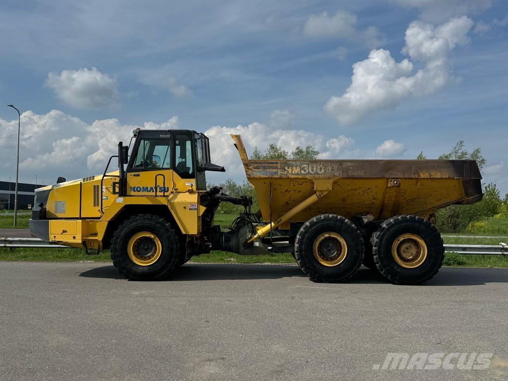 Komatsu HM300-2 Dumpperit