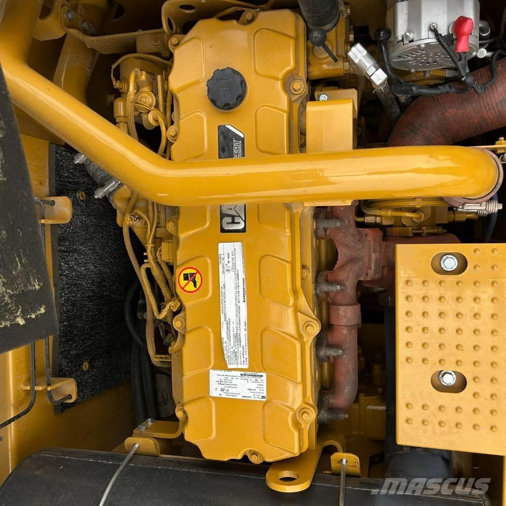 CAT 340D2L Telakaivukoneet
