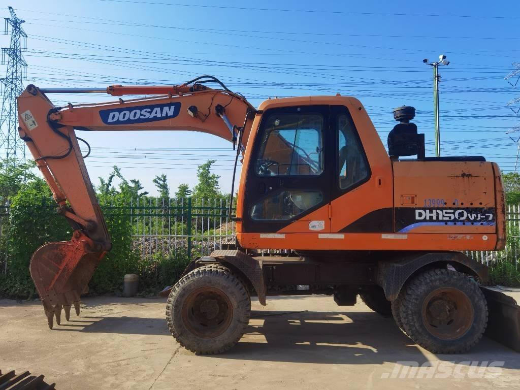 Doosan DH150W-7 Pyöräkaivukoneet
