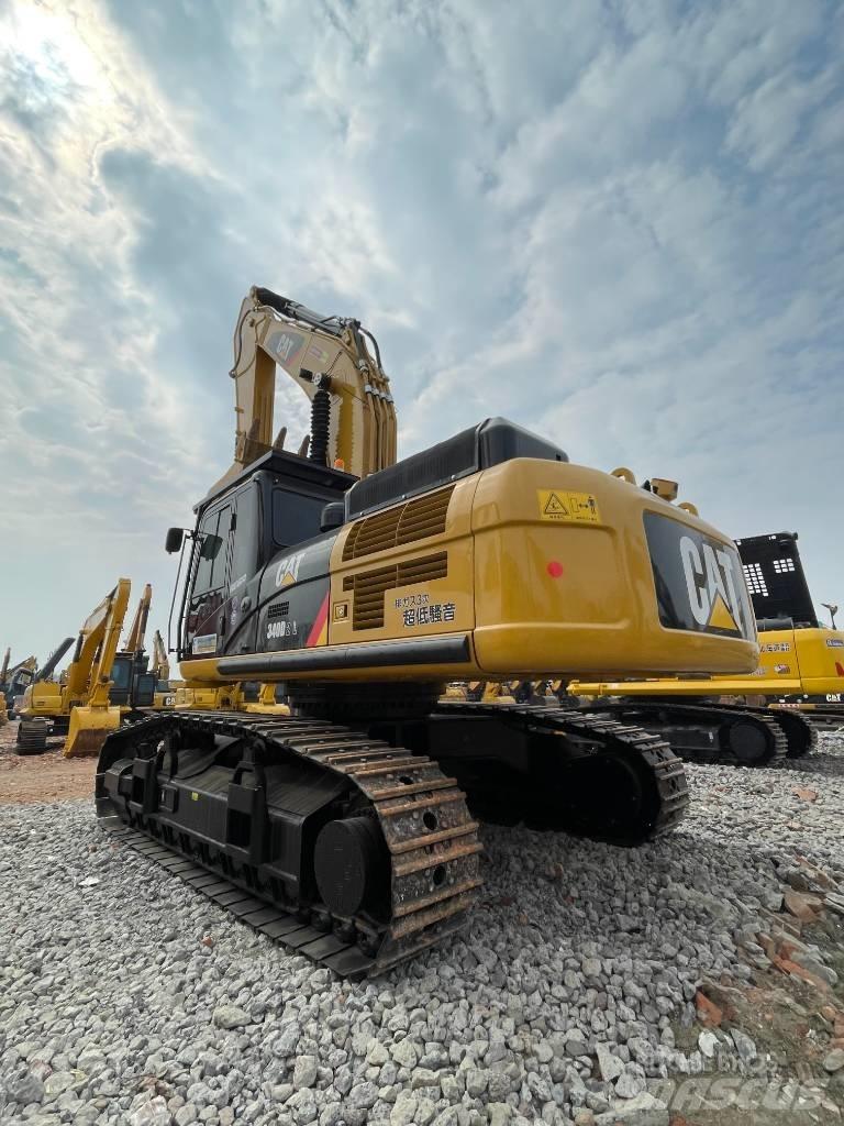 CAT 340 Telakaivukoneet