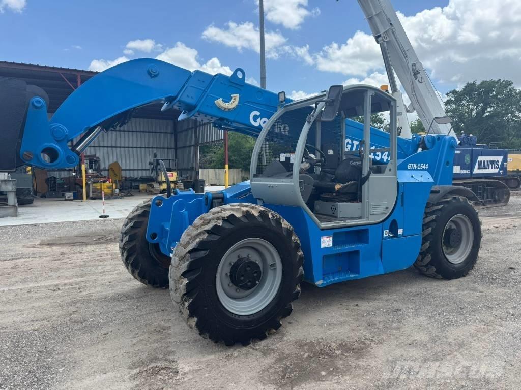 Genie GTH 1544 Kurottajat