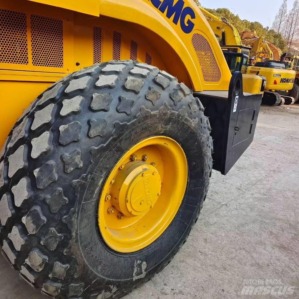 XCMG XS 142 J Yksivalssijyrät