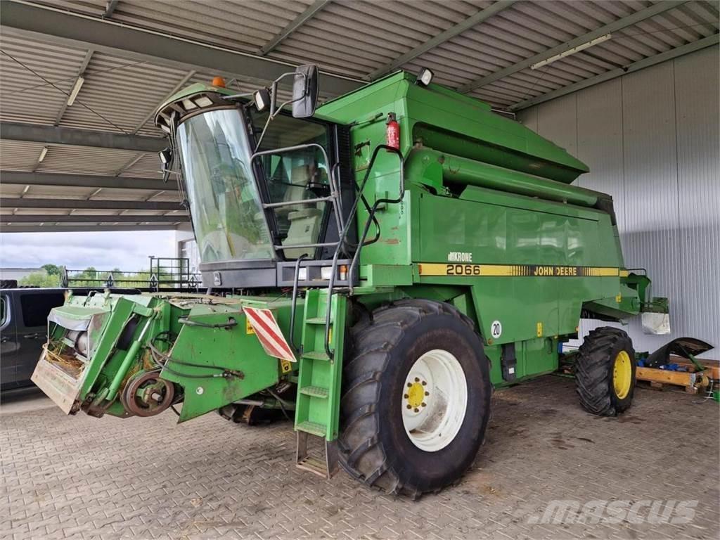 John Deere 2066 Leikkuupuimurit