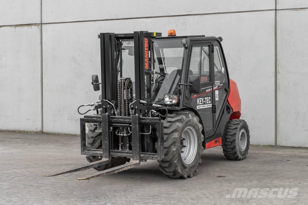 Manitou MC 30-4 Dieseltrukit