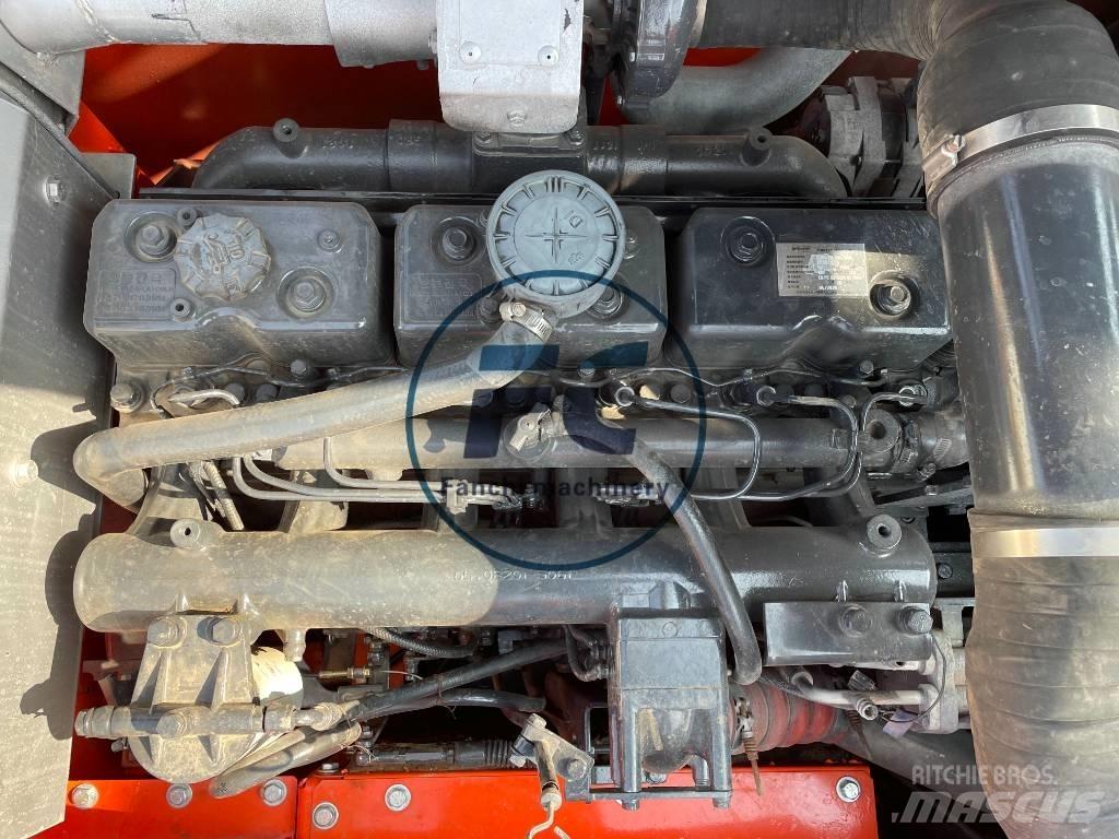 Doosan DX 300 Telakaivukoneet