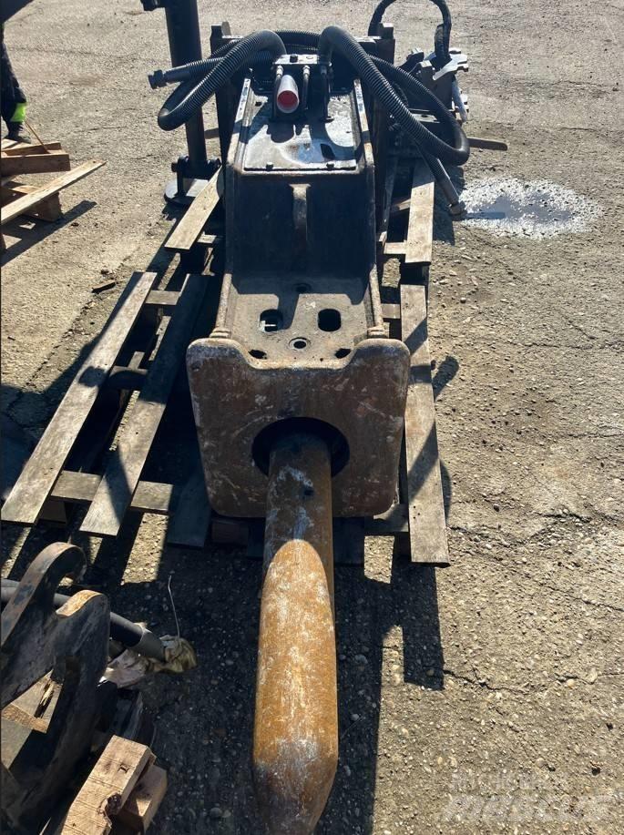 CAT H 120 Iskuvasarat