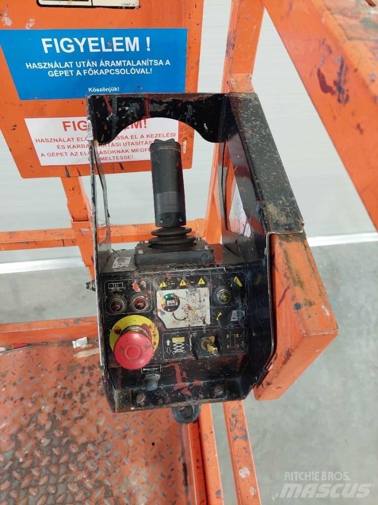 JLG 10 RS Saksilavat