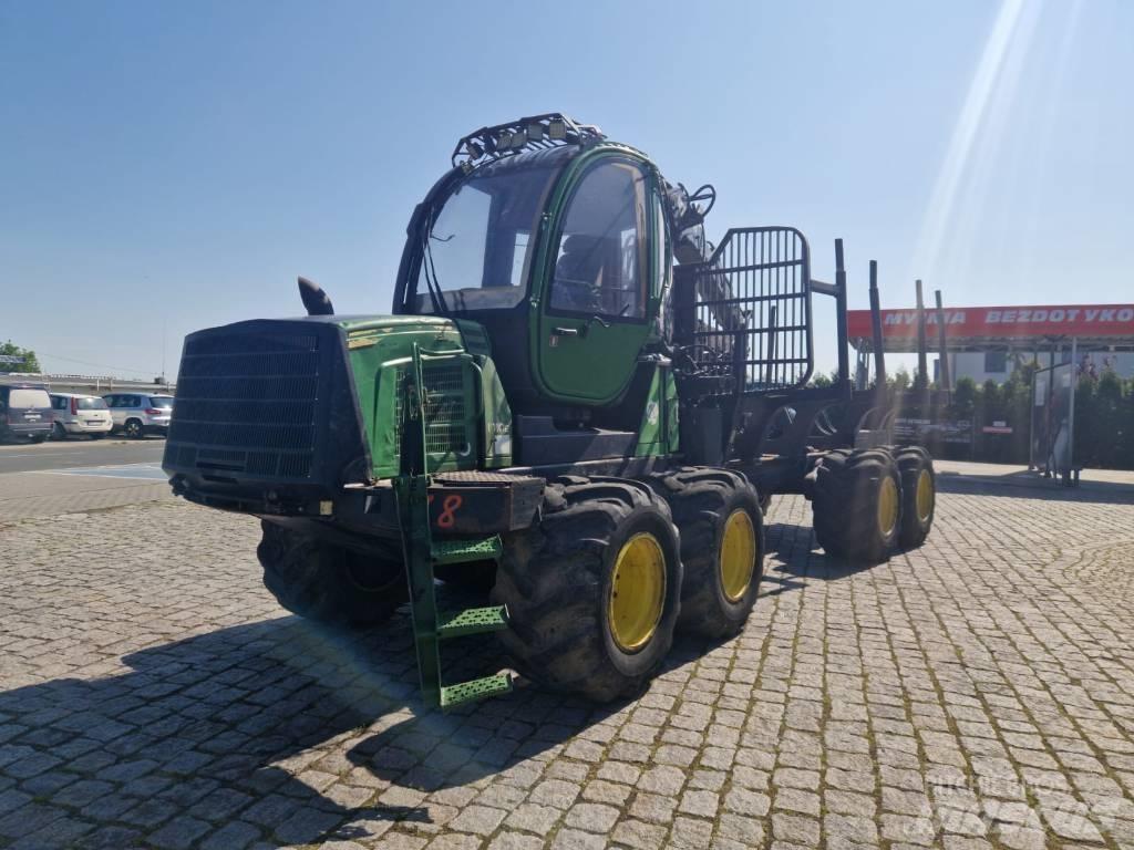 John Deere 1010 E Kuormatraktorit