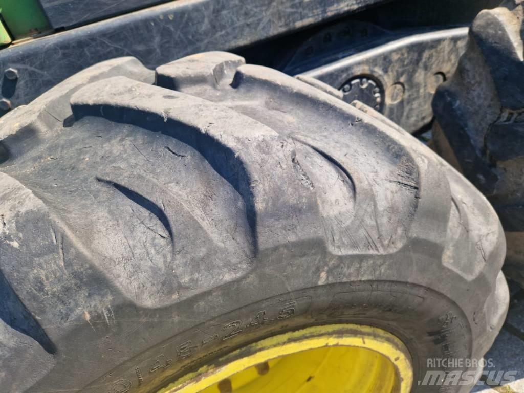 John Deere 1010 E Kuormatraktorit