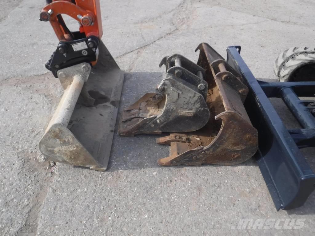 Hitachi ZX 33 U-6 Minikaivukoneet < 7t