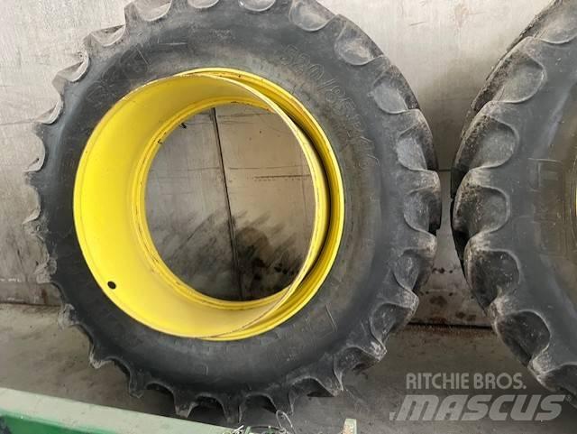 BKT 520/85R46 Renkaat ja vanteet