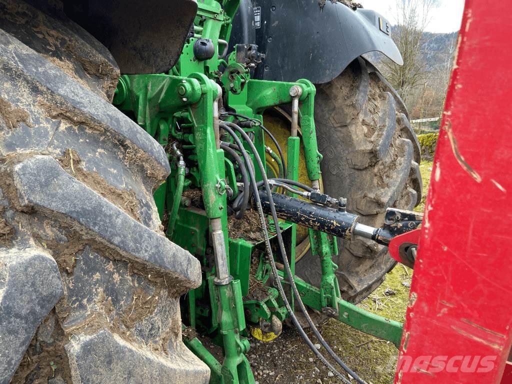 John Deere 6R 145 Traktorit
