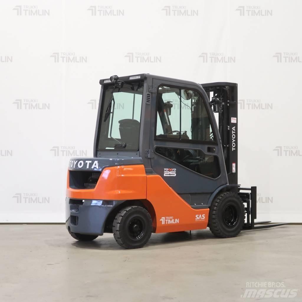 Toyota 52-8FDF25 Dieseltrukit
