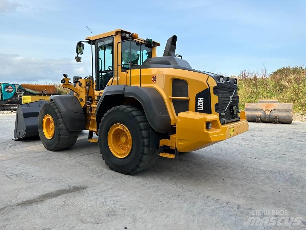 Volvo L 120 H Pyöräkuormaajat