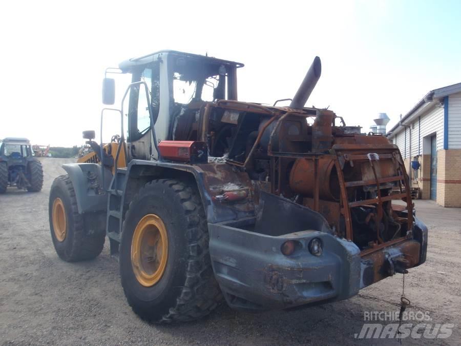 Liebherr L550 Traktorit