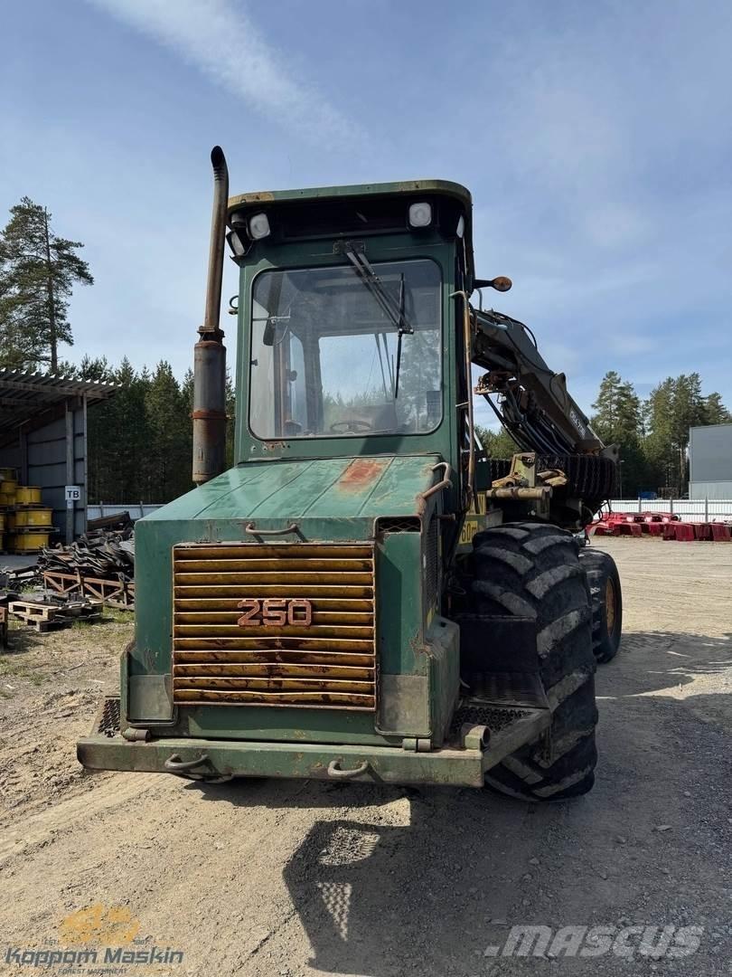 Ösa 250/706 Harvesterit
