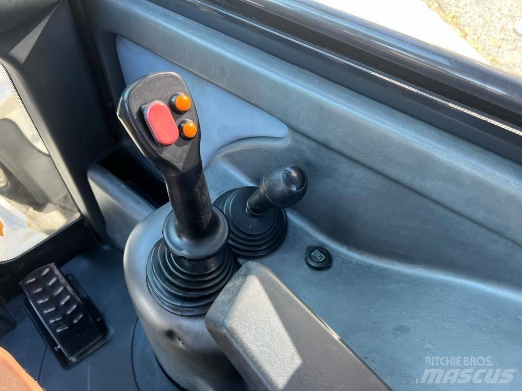 Yanmar 1201 Pyöräkuormaajat
