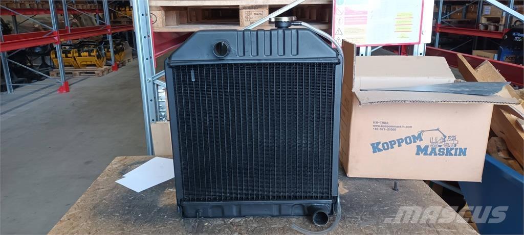 Ford 81875325 Moottorit