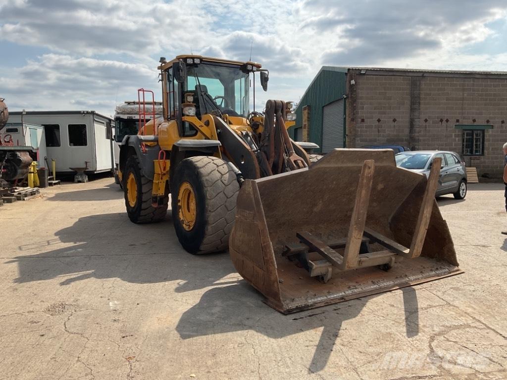 Volvo L110H Pyöräkuormaajat